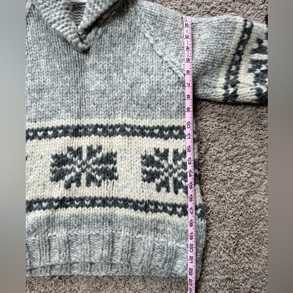 Hand Knit Fisherman Sweater - Picture 4 of 4